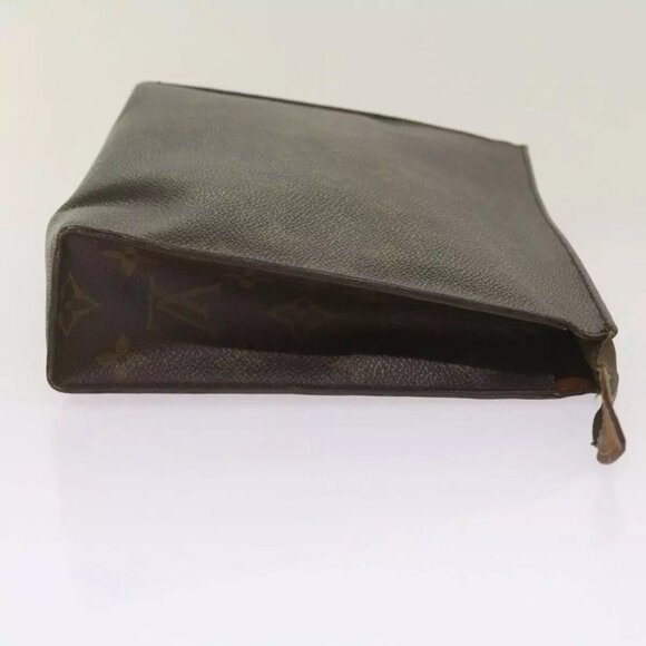 LOUIS VUITTON Monogram Poche Toilette 26 Pouch M47542 LV Auth - Picture 13 of 15